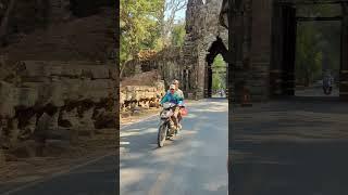 have you noticed as well??? riding in Cambodia, Angkor Wat