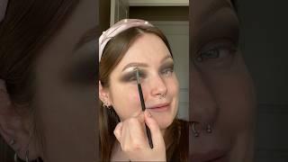 90’S HOLIDAY MAKEUP?!!!  #makeuptutorial #eyemakeup #eyeshadow #makeup