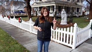 This House Goes ALL OUT for Christmas!! ️// Garden Answer