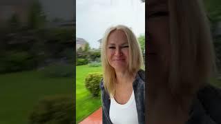 А у нас льет, как из ведра
