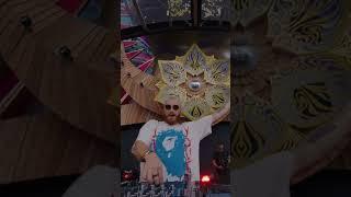 James Hype does epic filter trick at Mysteryland Festival