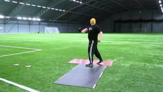 Daniel Stahl - discus throw inside, training 2