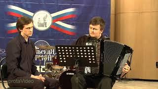 Играет Лев Лавров