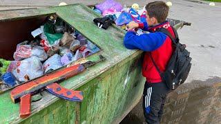 Как я зарабатываю лазая по мусоркам Питера ? Dumpster Diving RUSSIA #35