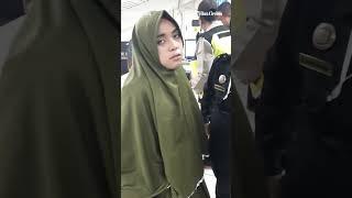 Berkedok Gunakan Hijab dan Cadar, Diduga Copet di Masjid Al Jabbar