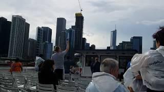 Cruise aboard Chicago's FIRST LADY  Croisière à bord.