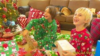 Christmas Morning 2016 - Gabe and Garrett Opening Presents!