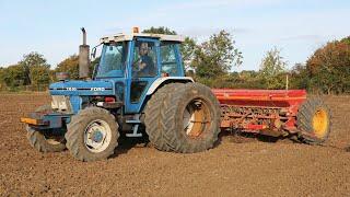 Classic Ford 7610 II drilling and rolling | Bamlett CD 4m drill | Twose rolls | Farming with Ford