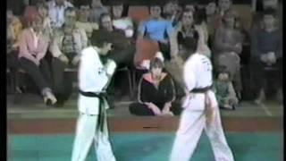 Richard West kyokushin knock out.mpg