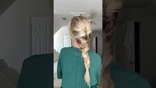 this messy French braid is so good if you have layers🫶 #hairtutorial #hairstyle #frenchbraid