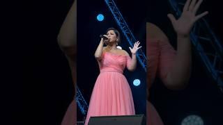 بتمنى تزول ملامحك من بالي تزول شيرين بتمنى أنساك في أداء مؤثر يبكي الجمهور #sherine #trending