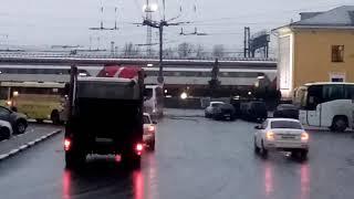 двухэтажный поезд на вокзале Ярославль-Главный