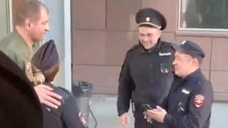 Бухой Александр Емельяненко справил нужду на пол в аэропорту