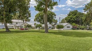 Peaceful Waterfront Family Home in Ocklawaha, Florida