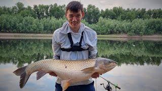 Ловля белого амура и сазана на реке. Рекорд побит! 18050 гр!