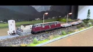 Meine Modelbahn Spur - N 1:160 - das fertige Programiergleis - Testfahrt und Präsentation BR221 V200