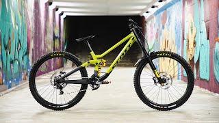 DREAM DOWNHILL BIKE - Custom Scott Gambler Tuned 2023