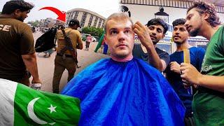 1€ Friseur in Pakistan Slum  WAS will die POLIZEI von mir?