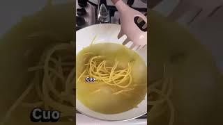 SPAGHETTI CREMOSI...PRONTI IN 5 MINUTI   ISCRIVITI AL MIO CANALE #food #pasta #ricette #recipe