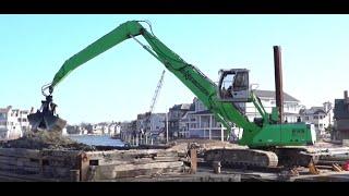 Sennebogen 835 - Tyler Equipment - Gwenmor Marine GLP Dredging Project