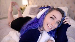  Wanna Relax & Cuddle with me?  Girlfriend ASMR c: