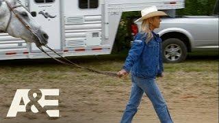 Rodeo Girls: Sadie Falls Off A Horse During A Race (Season 1, Episode 5) | A&E