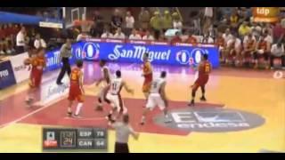 Ricky Rubio misses open layup, hits side of the backboard on three