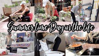 DAY IN THE LIFE  // BUSY DAY OF GARDENING, COOKING, CLEANING FOR OUR FAMILY OF 6