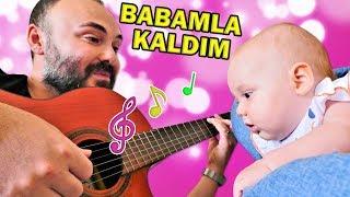 Anne Vlog. Sevcan manikürdeyken Derin'e babası Soner bakıyor! Bebek bakma videosu