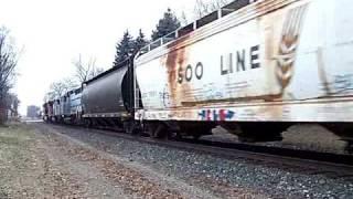 CP 497 heads west through Winona, MN