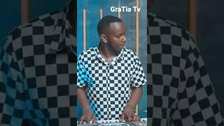 Yooo!! #nzungu mwakunze aradusezeye mu #igisirimba kidasanzwe yigendeye america    #frank ️️