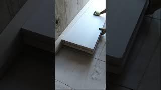 Termoizolarea pardoselei cu 25 cm polistiren extrudat. Thermal insulation of the floor (engl)