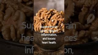 Why are walnuts the ultimate brain food?  Let’s crack open the secrets of this supernut..