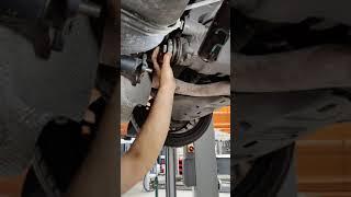 BMW F10 F11 differential seal replacement