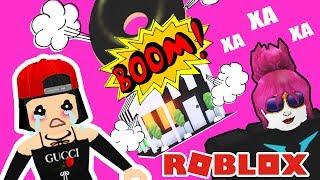 ЗЛЮКА украла у меня ДОМ в Роблокс Адопт МИ - Adopt me ROBLOX с Машкой