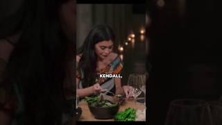 Kendall eatinglike savages, kriss jenner #thekardashians #kardashians #kardashian