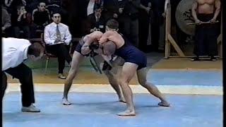 Бои без правил. Павел Болоянгов  vs Арсен Темирханов. MMA.