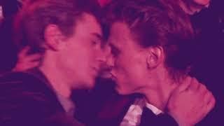 Tarjei og Henrik / Грустный дэнс