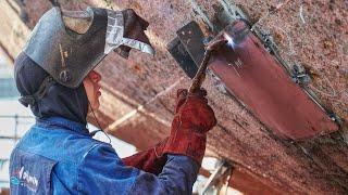 BOATBUILDING - Repairing a HOLE in a STEEL Hull!