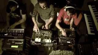 Shock-HRz - photoSYNTHesis [Elektron, Arturia, Korg, Roland, Akai & Yamaha Live Set]