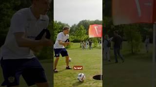 Просто Круг нацелен больше на сольные проходы и голевые передачи  #сборнаяроссии #футбол