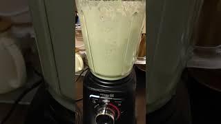 Blender Moulinex LM81G810 in action