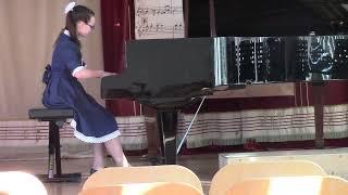 Фортепиано(солисты)_Деменьшина Ксения(11 лет)_И.С.Бах Трехголосная фуга, Р. Глиэр Листок из альбома