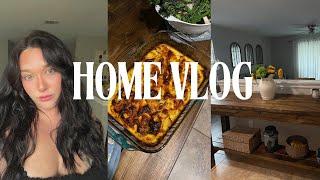 DAY IN MY LIFE VLOG | NEW KITCHEN TABLE, HOMEMADE SCALLOPED POTATOES RECIPE