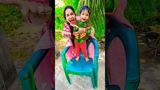 Mom and cute child are shocked #shortvideo  #funny#comedy #trending #viralshort #cutebaby