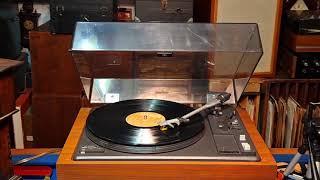 Kenwood KP-5022 Direct Drive Turntable Stereo Record Player. Sammy Davis Jr. The Lady Is A Tramp.