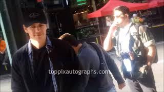 Hayden Christensen signs autographs for TopPix