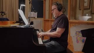 Sam Levine - What the World Needs Now [Official Studio Performance]