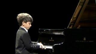 Adam MOUSSAOUI - Menuet - Mozart