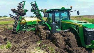 Heavy Tractor got Stuck in Mud! Don't make these mistakes Off-Road! Tractors work Off-Road